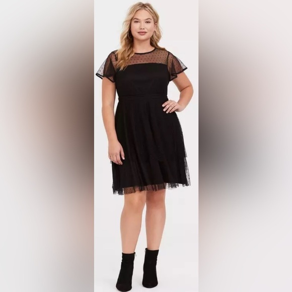 NWT TORRID BLACK ILLUSION MESH OVERLAY SKATER DRESS BEAUTIFUL SILHOUETTE! - Picture 7 of 13